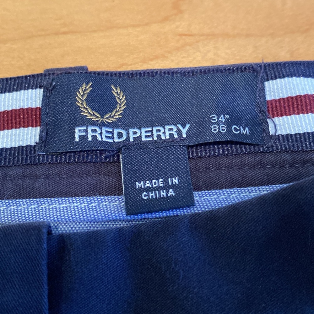 Navy Fred Perry Chino shorts - Picture 2 of 4